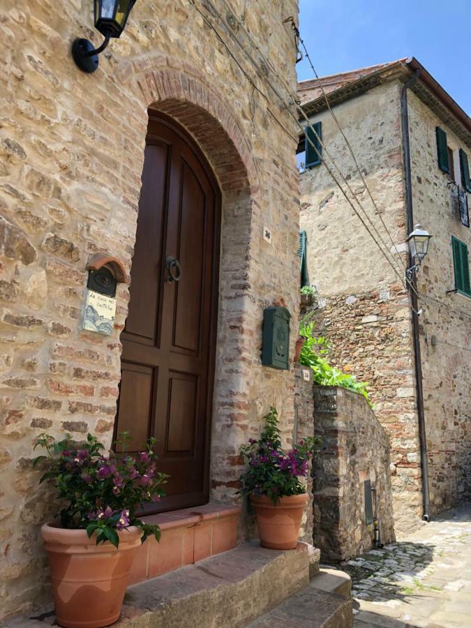 La Casa Nel Castello E Il Giardino Segreto Villa Suvereto Exterior photo